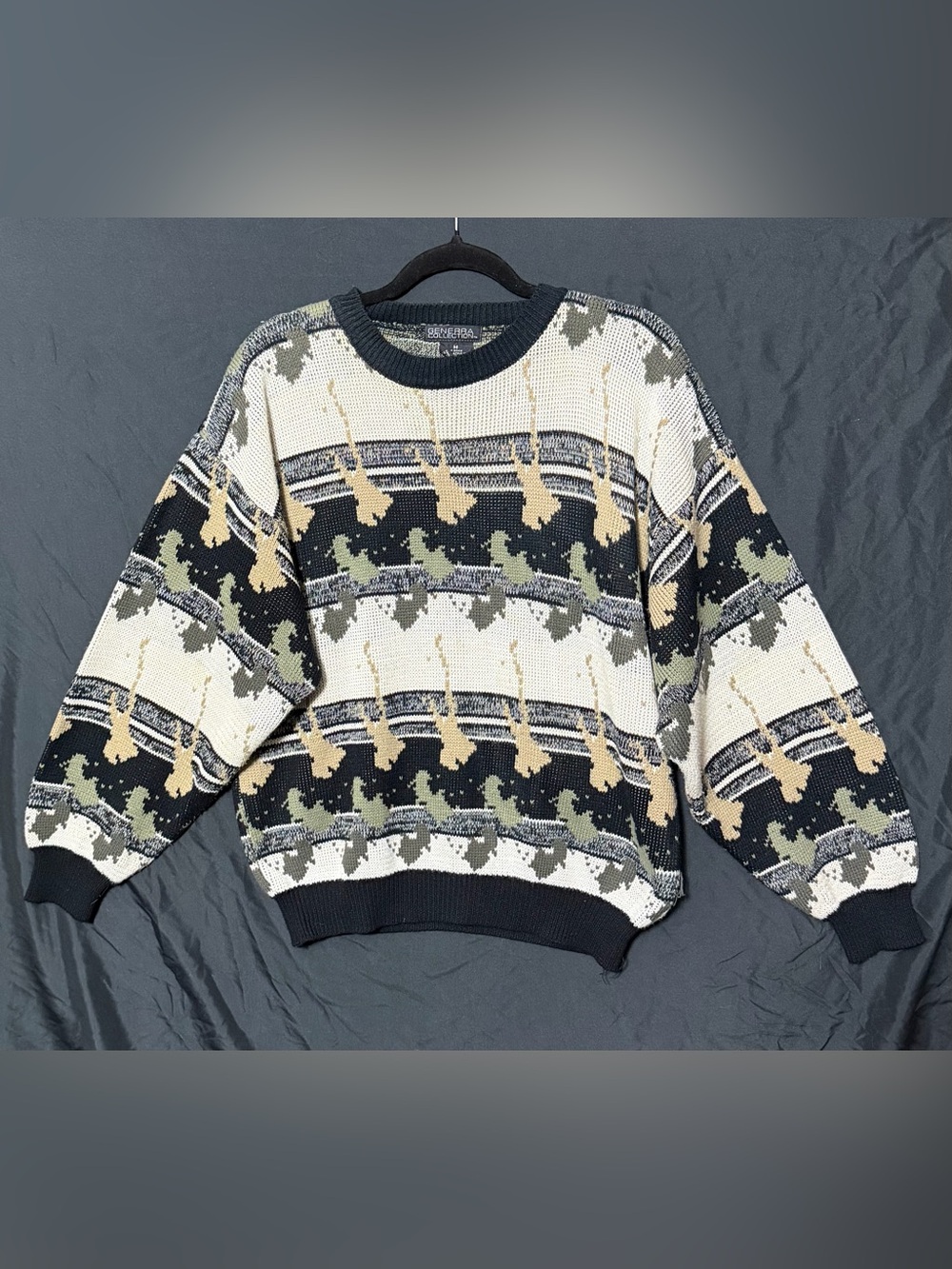 VTG Generra Abstract Sweater Geometric Black Cream Coogi Style Retro Medium EUC‎
